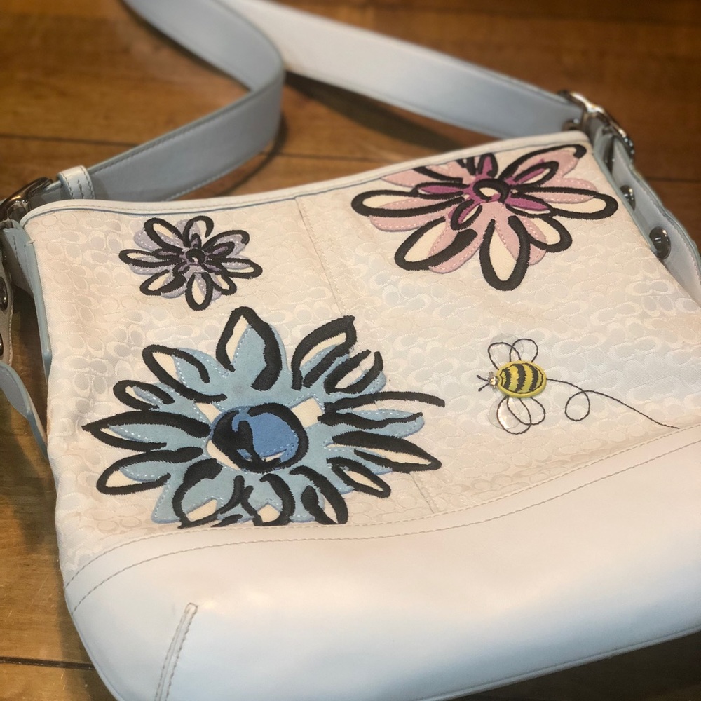 Beautiful Brand New *Coach* Bag WHITE